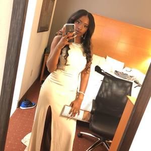 Meet your Posher, Taylor